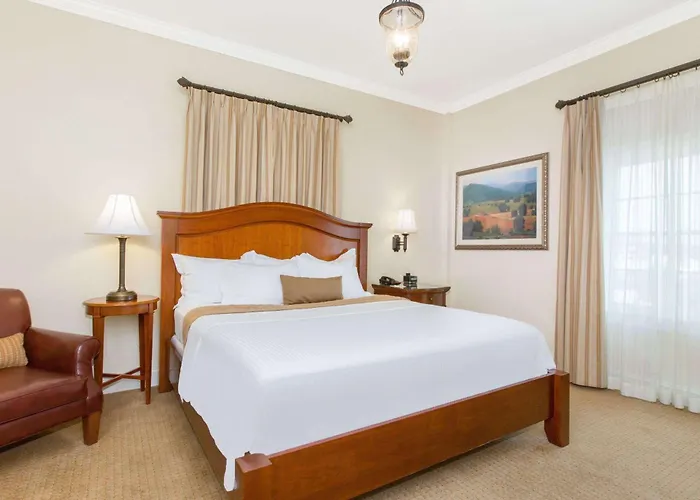Best 10 Spa Hotels in Charles Town for a Relaxing Getaway
