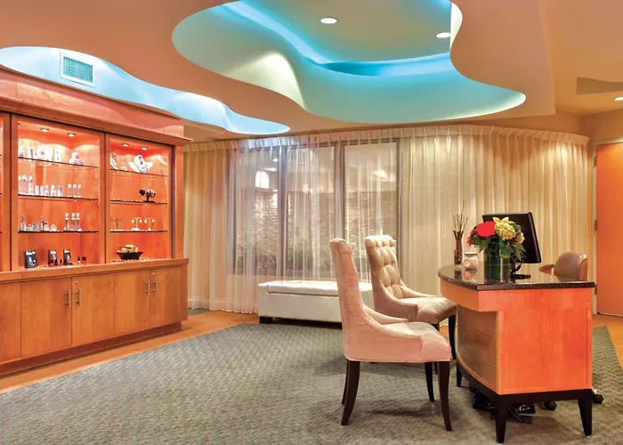 Best 19 Spa Hotels in Bayonne for a Relaxing Getaway