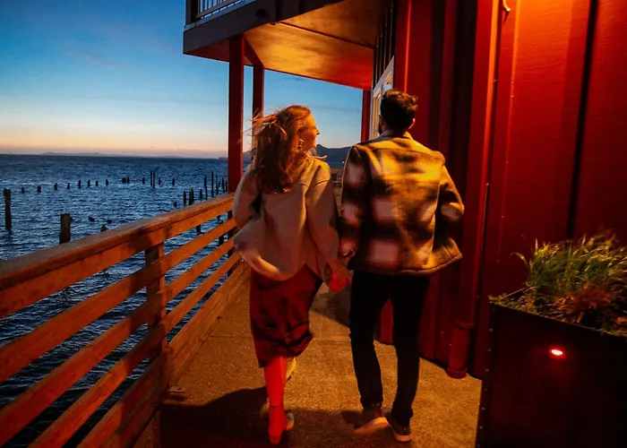 Best 4 Spa Hotels in Astoria for a Relaxing Getaway