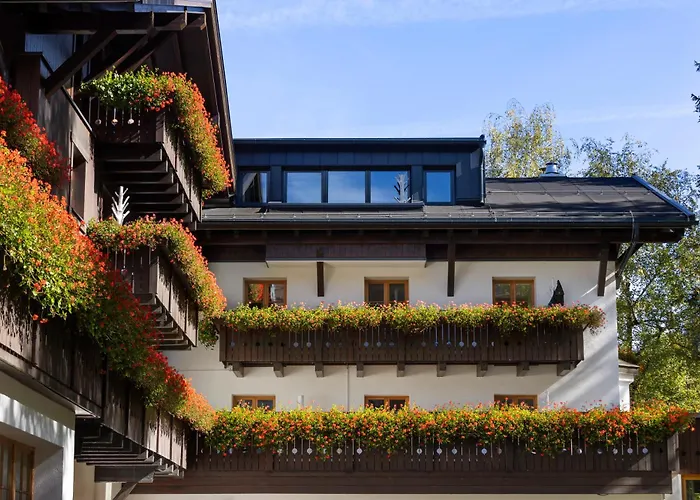 Best 18 Spa Hotels in Sankt Anton am Arlberg for a Relaxing Getaway