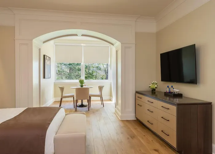 Best 19 Spa Hotels in Bear Mountain for a Relaxing Getaway