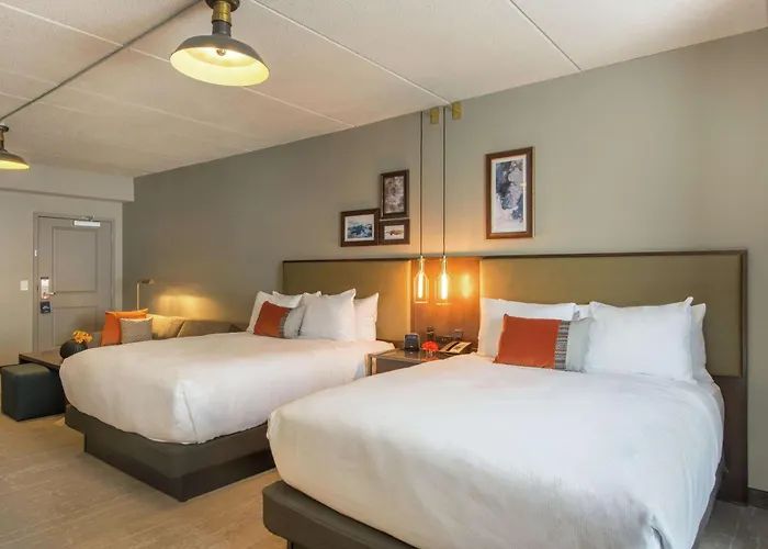 Best 3 Spa Hotels in Saranac Lake for a Relaxing Getaway