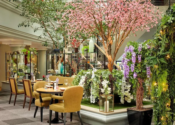 Best 20 Spa Hotels in Northampton for a Relaxing Getaway
