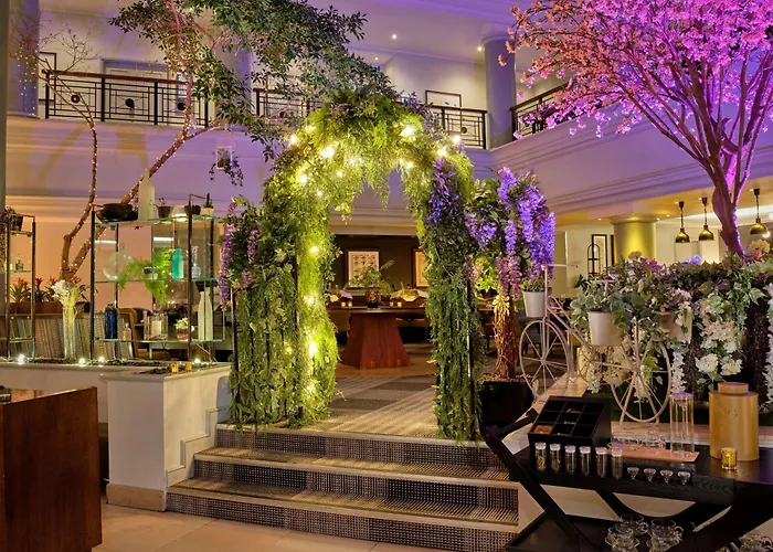 Best 15 Spa Hotels in Cotswolds for a Relaxing Getaway