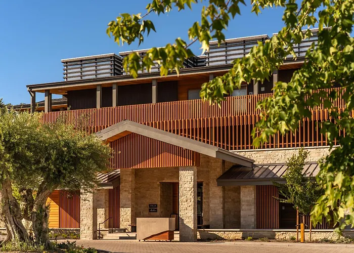 Best 19 Spa Hotels in Healdsburg for a Relaxing Getaway