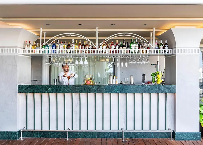 Best 15 Spa Hotels in Benalmadena for a Relaxing Getaway