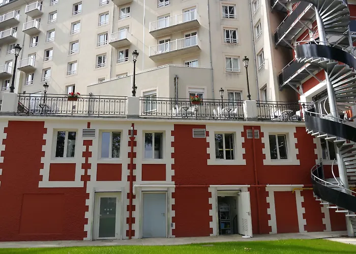 Best 4 Spa Hotels in Lourdes for a Relaxing Getaway