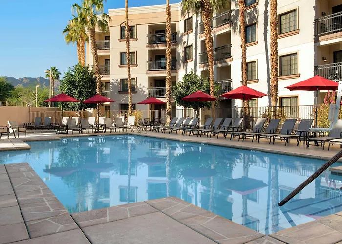 Best 15 Spa Hotels in La Quinta for a Relaxing Getaway