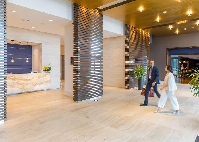 Best 15 Spa Hotels in Naperville for a Relaxing Getaway