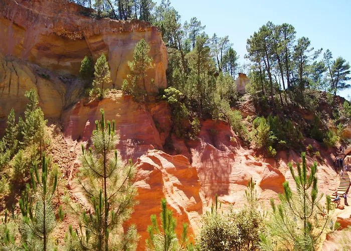 Best 19 Spa Hotels in Roussillon (Vaucluse) for a Relaxing Getaway