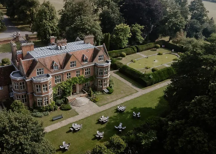 Best 19 Spa Hotels in Milton Keynes for a Relaxing Getaway