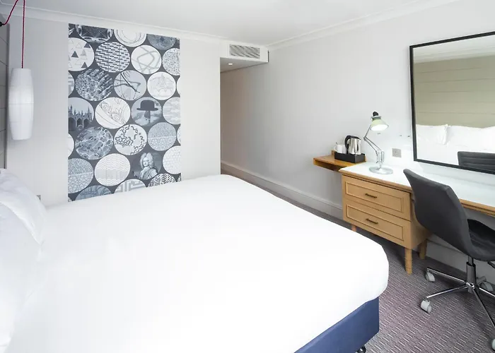 Best 17 Spa Hotels in Peterborough for a Relaxing Getaway