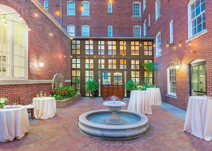 Best 19 Spa Hotels in Middleburg for a Relaxing Getaway