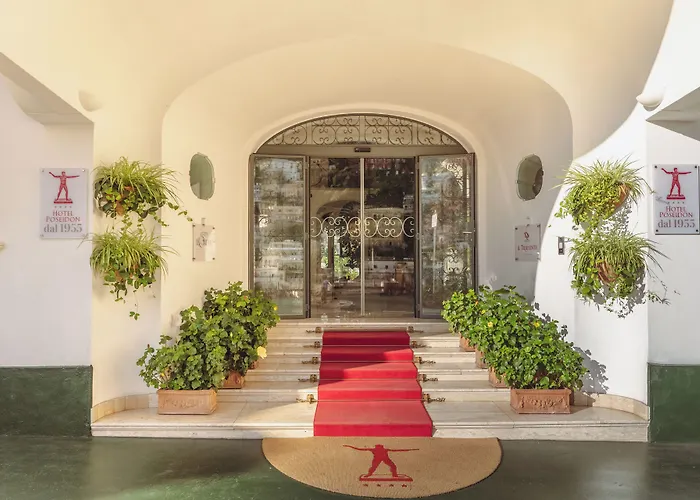 Best 17 Spa Hotels in Positano for a Relaxing Getaway