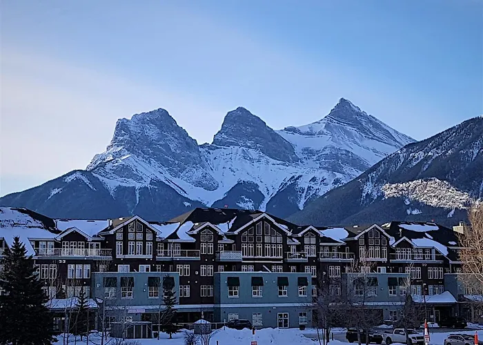 Best 12 Spa Hotels in Canmore for a Relaxing Getaway