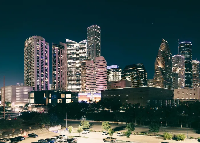 Best 16 Spa Hotels in Houston for a Relaxing Getaway