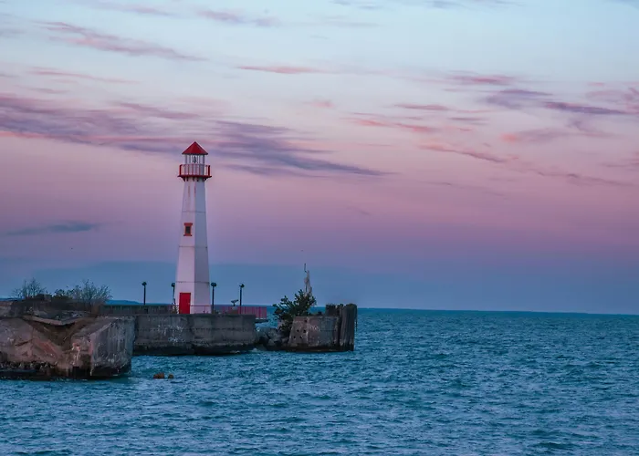 Best 6 Spa Hotels in Mackinac Island for a Relaxing Getaway